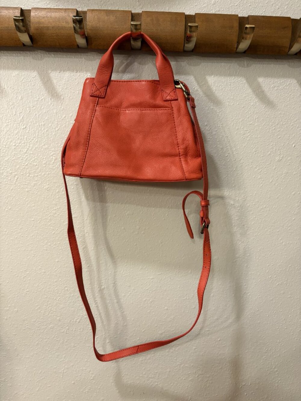 Ada Triple Entry Crossbody - Picture 2 of 3